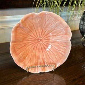 METLOX Poppytrail “Lotus” 8” Bowl - Excellent